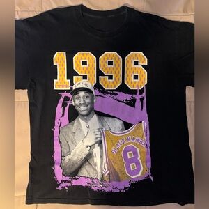 Men’s XL Kobe Bryant Graphic T-Shirt 1996 Rookie Year BLACK MAMBA #8